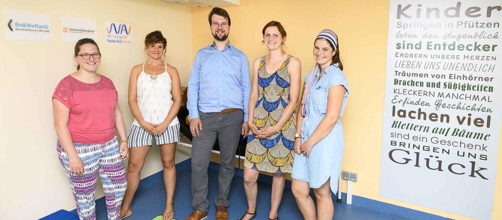 News Family Room 06.2019