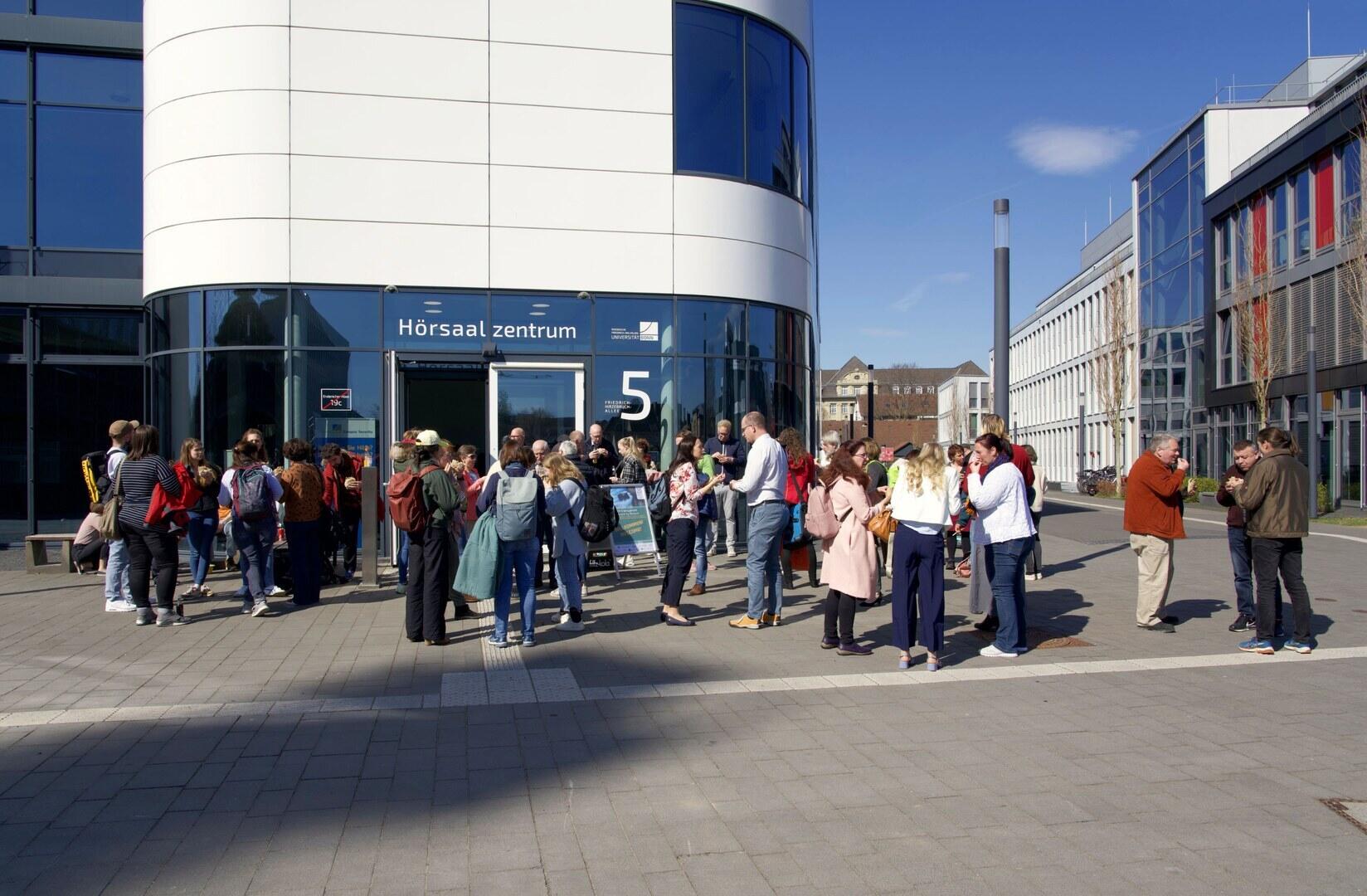 Participants gather at "Transtparent by Nature"
