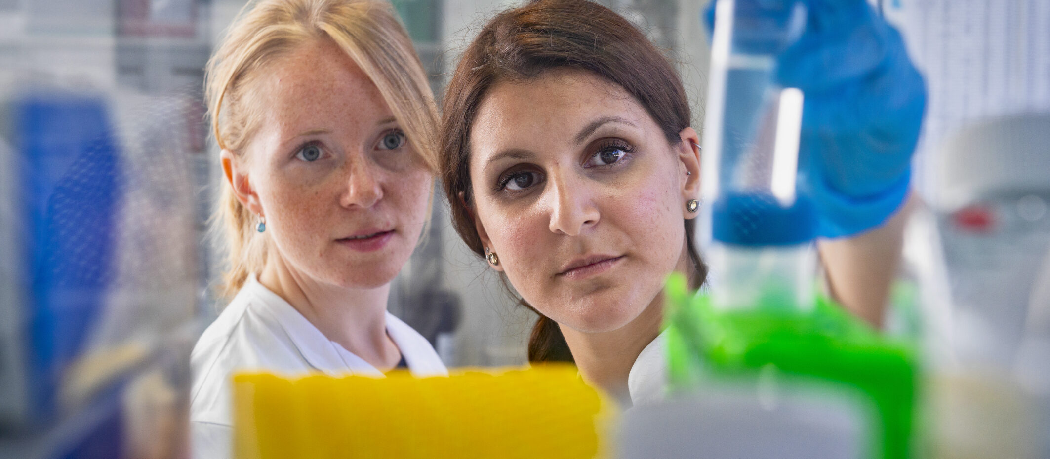 female ImmunoSensation2 scientists in the lab